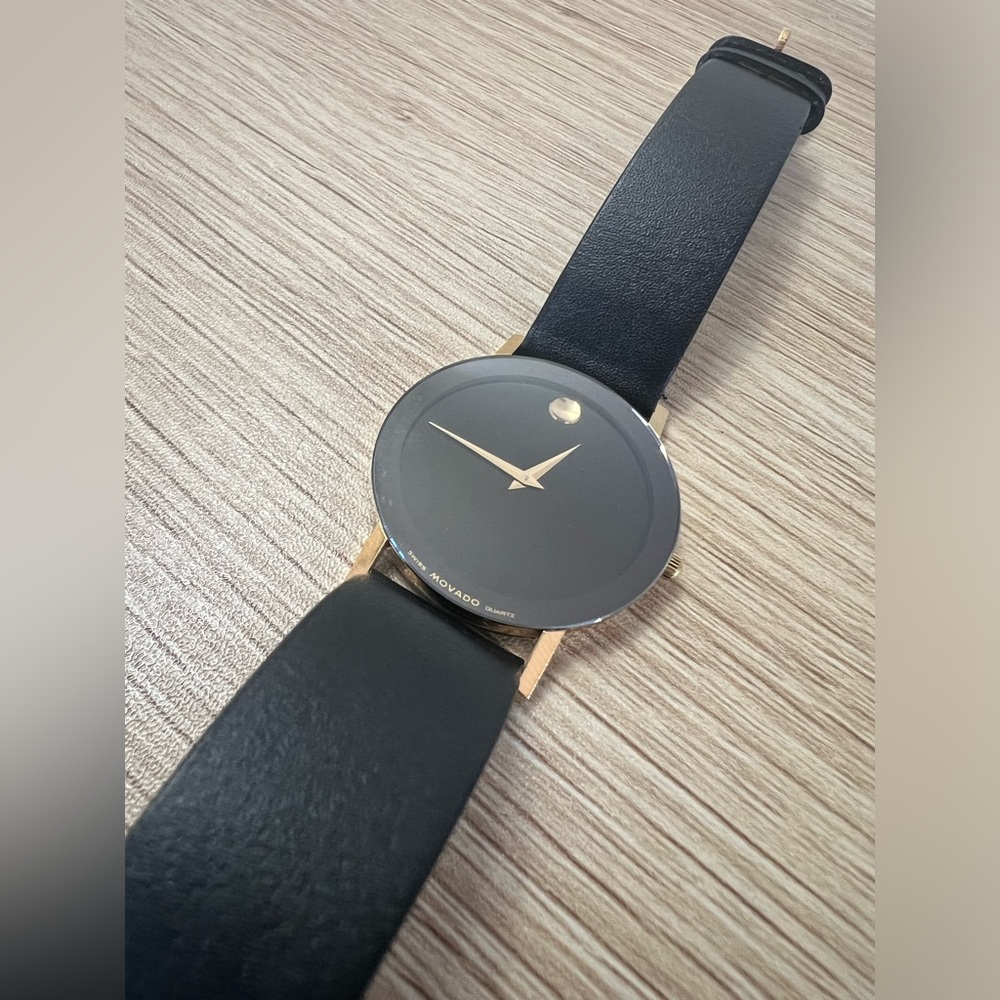 Movado Museum watch 87 40 882N unisex